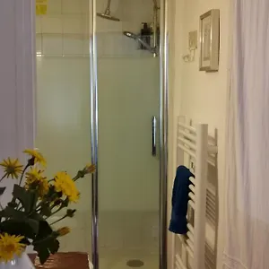 Ana's D'hotes Frühstückspension Aups